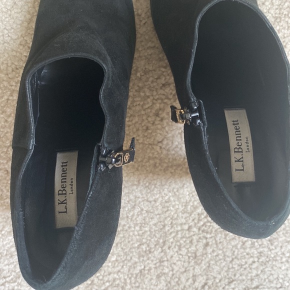 LK Bennett Black Suede Zip Up Block Heel Ankle Boot Size 39 - Picture 6 of 11